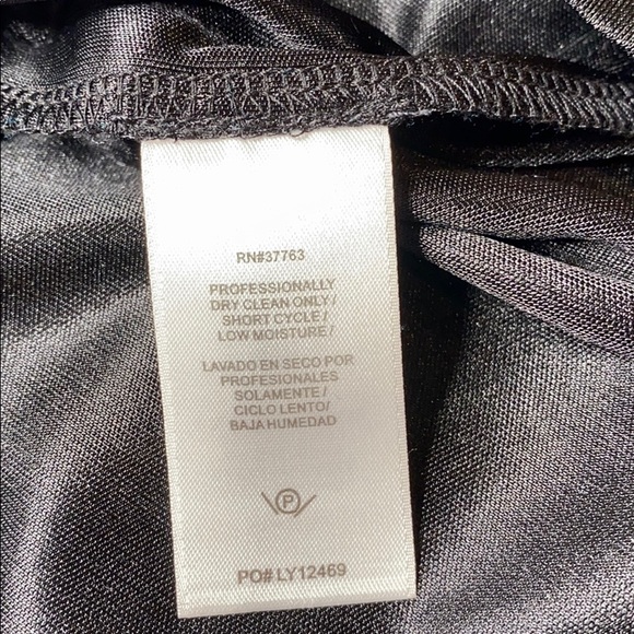 Laundry Shelli Segal faux leather cut out sheath - Picture 7 of 8